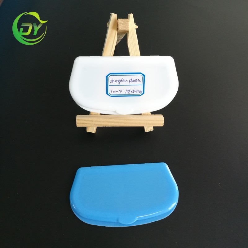 Factory Price Customized Flip Top Cap C Baby Wet Wipe Lid Lx-10