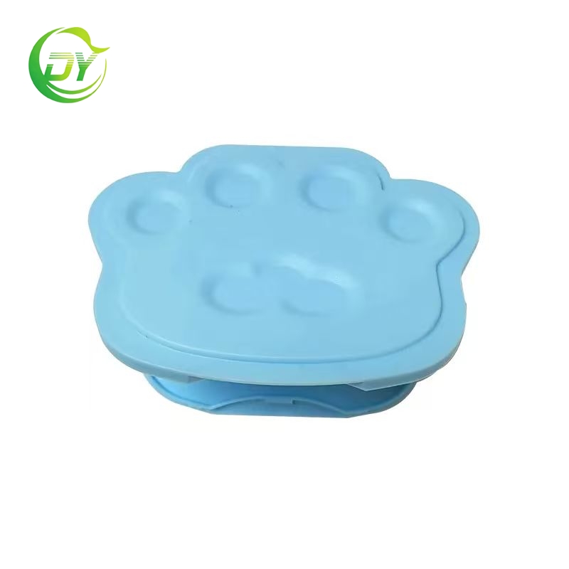 What Makes PP Plastic Suitable for Wet Wipes Lids?